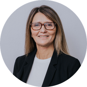 Claire Demoulin (1).png